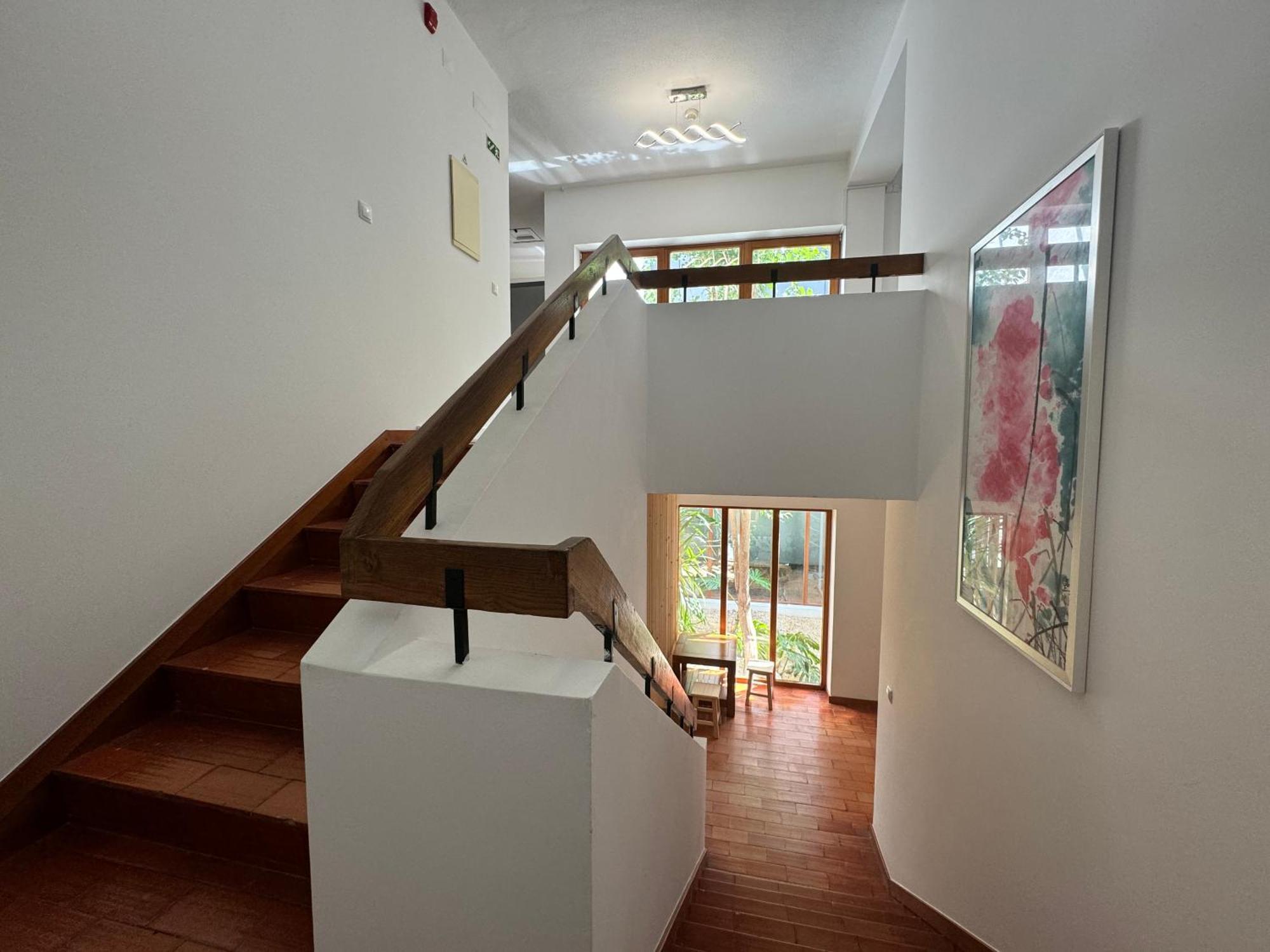 Aomo Art Space Hostel オエイラス エクステリア 写真
